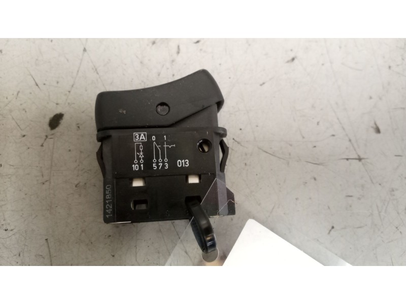 Recambio de interruptor para scania serie p/g/r (c-clase) 12.7 diesel referencia OEM IAM 1421850  