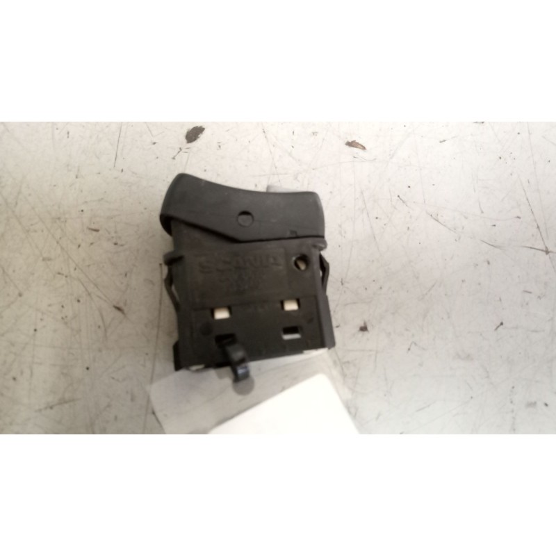 Recambio de interruptor para scania serie p/g/r (c-clase) 11.7 diesel referencia OEM IAM 1421838  