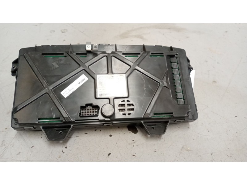 Recambio de cuadro instrumentos para scania serie p/g/r (c-clase) 11.7 diesel referencia OEM IAM 1763551  