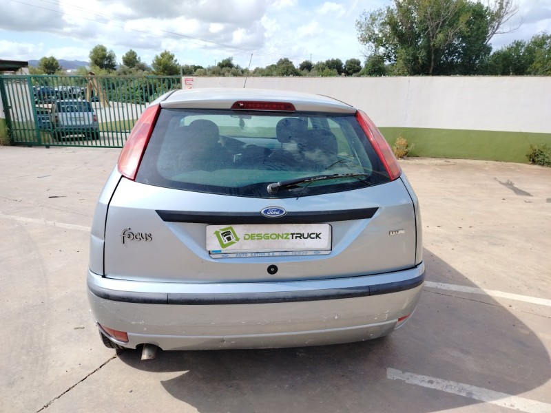 ford focus berlina (cak) del año 2002