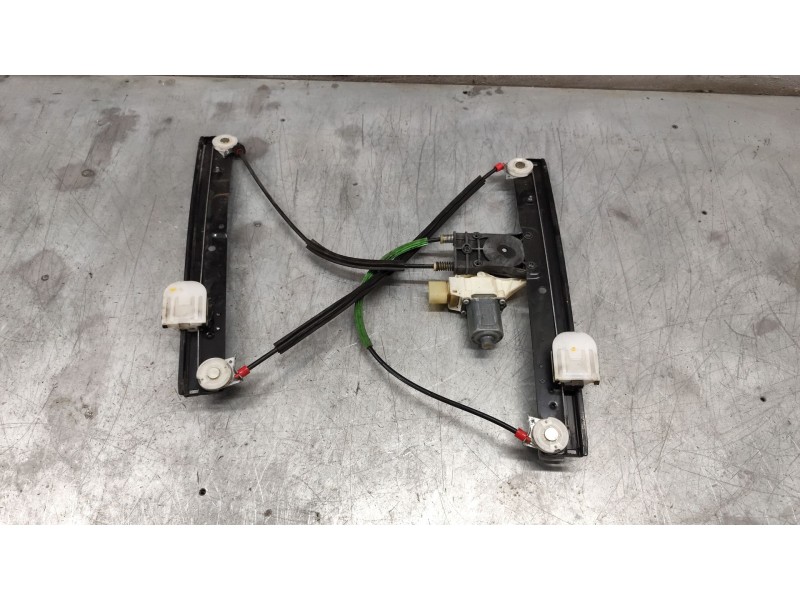 Recambio de elevalunas delantero derecho para ford mondeo ber. (ca2) trend referencia OEM IAM 6M2114553B  
