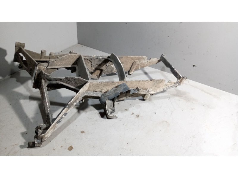 Recambio de soporte faro izquierdo para daf serie xf105.xxx 12.9 diesel referencia OEM IAM 1862945  