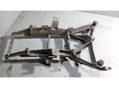 Recambio de soporte faro izquierdo para daf serie xf105.xxx 12.9 diesel referencia OEM IAM 1862945  