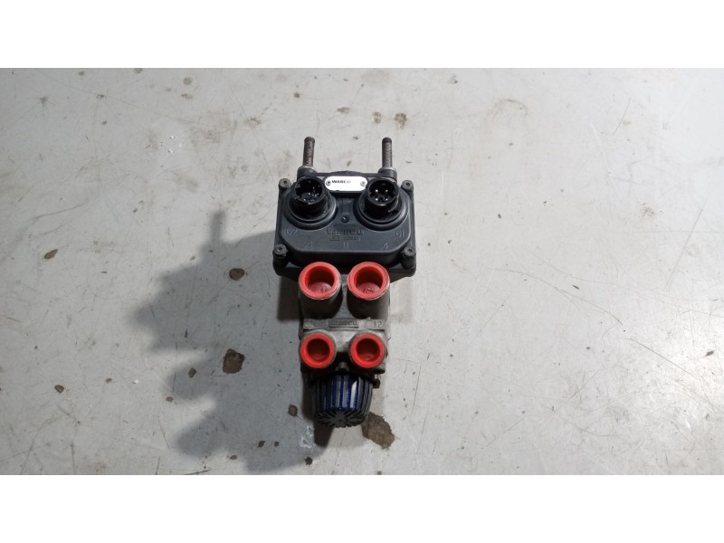 Recambio de valvula aire para daf serie xf105.xxx 12.9 diesel referencia OEM IAM 1677510  480030040