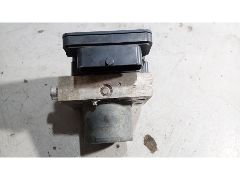 Recambio de abs para iveco sunrise referencia OEM IAM 5801815709  02651243259