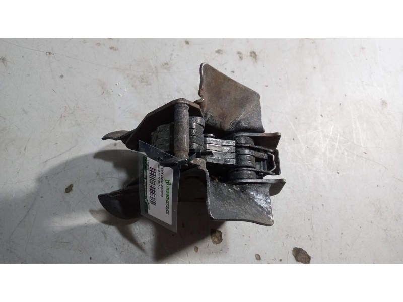 Recambio de cierre cabina izquierdo para volvo fh 12 2002  12.1 diesel (d12d460) referencia OEM IAM 20443002  