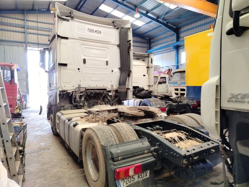 mercedes-benz actros bm 963.xxx 2-achser del año 2017