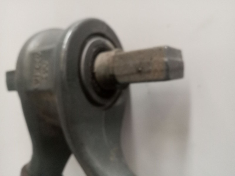Recambio de uve eje trasero para mercedes trucks econic referencia OEM IAM A9423501005  A9423501505