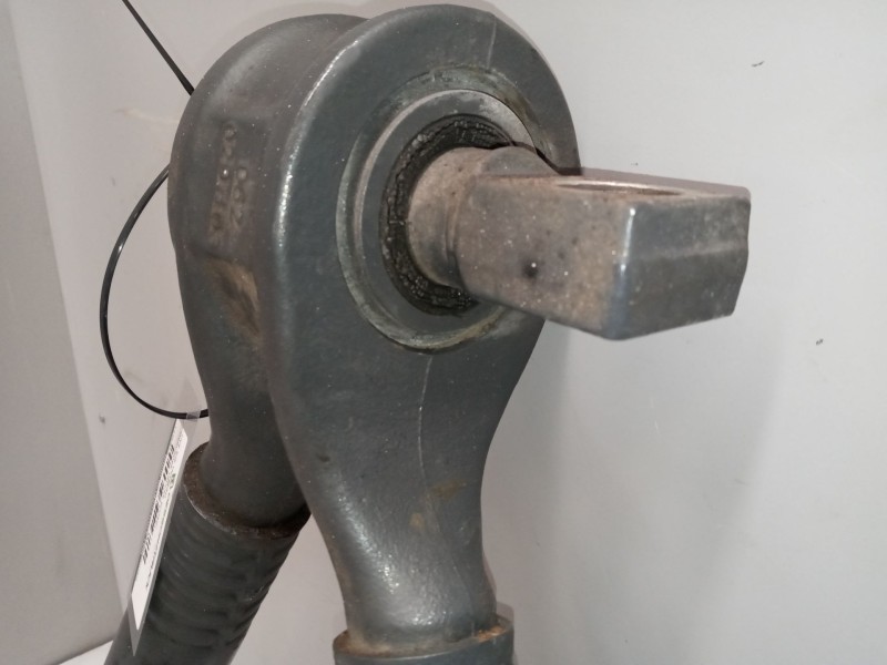 Recambio de uve eje trasero para mercedes trucks econic referencia OEM IAM aA9423501005  A9423501505
