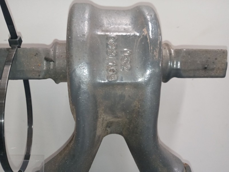 Recambio de uve eje trasero para mercedes trucks econic referencia OEM IAM aA9423501005  A9423501505