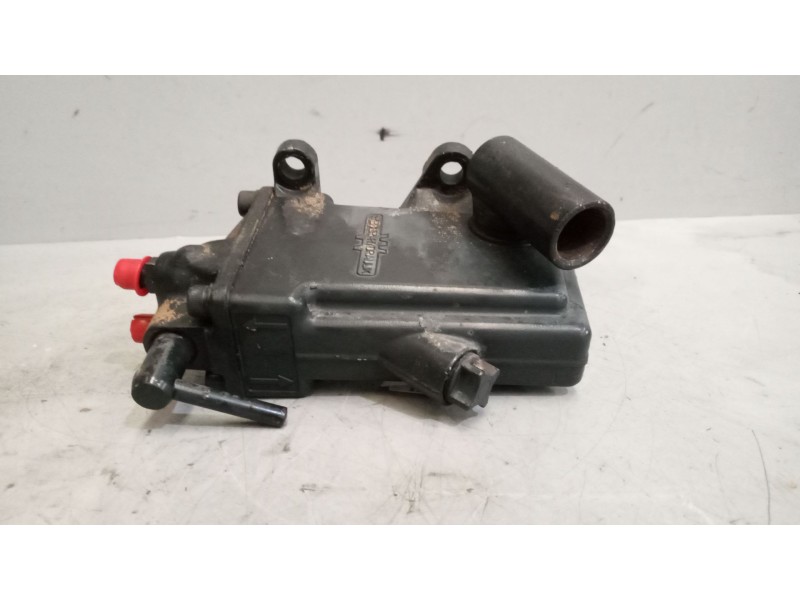 Recambio de brazo elevacion cabina para renault midlum 6.2 diesel referencia OEM IAM 5010316436  