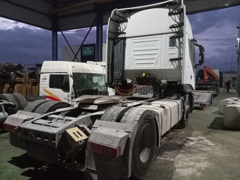 iveco stralis (as) del año 2008