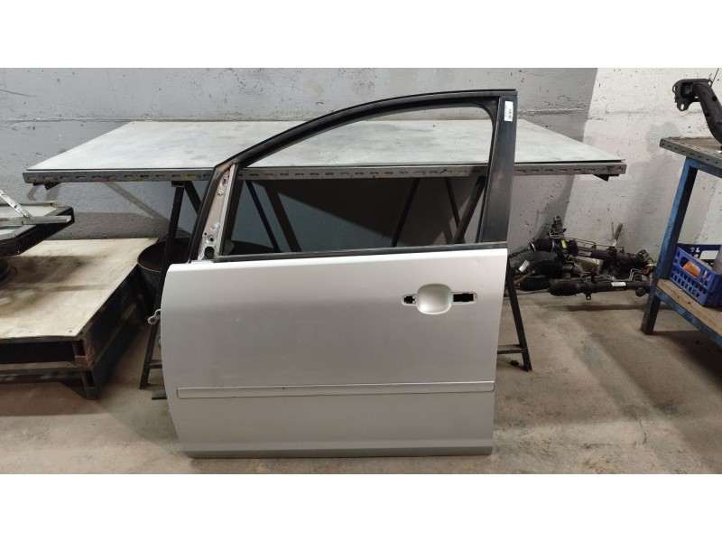 Recambio de puerta delantera izquierda para ford focus c-max (cap) ambiente (d) referencia OEM IAM   