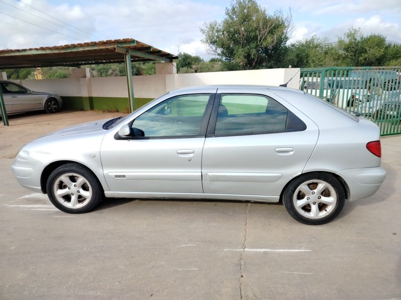 citroën xsara berlina del año 2003