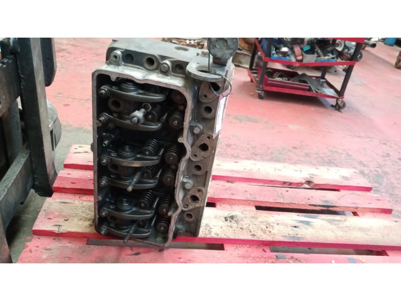 Recambio de culata para pegaso troner 1236.38t referencia OEM IAM   