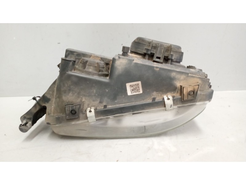 Recambio de faro izquierdo para man tg - l 12.xxx 12.240 chasis lx referencia OEM IAM   
