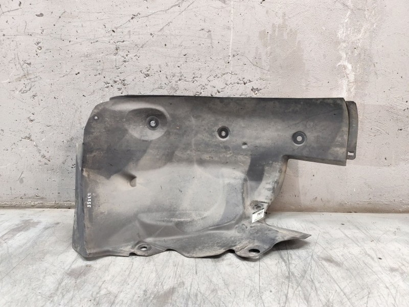 Recambio de paso de rueda delantero derecho para renault megane ii berlina 5p authentique referencia OEM IAM 8200073429  