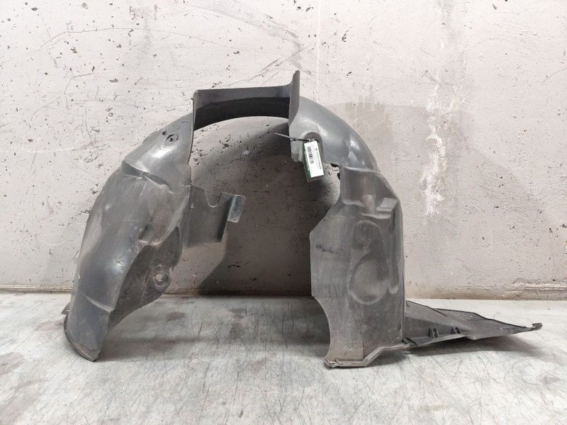 Recambio de paso de rueda delantero izquierdo para peugeot partner tepee 1.6 bluehdi 100 referencia OEM IAM 9673511680  