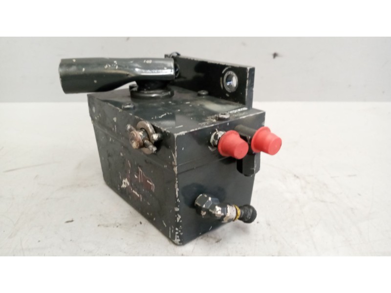 Recambio de bomba elevacion cabina para iveco stralis (ad/at) 10.3 diesel referencia OEM IAM 1908460  