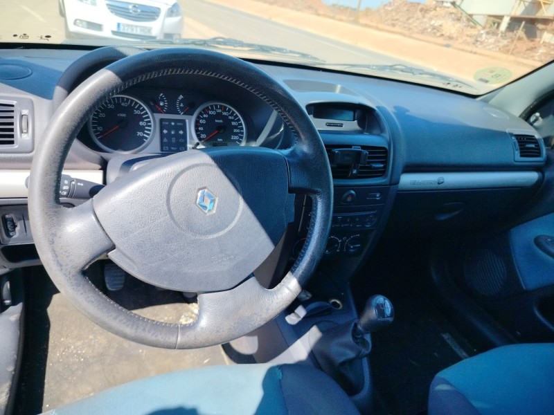 renault clio ii fase ii (b/cb0) del año 2003