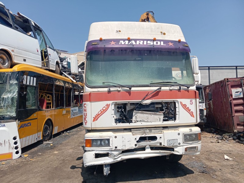 man f 2000 19.xxx del año 2000