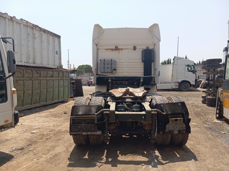 man f 2000 19.xxx del año 2000