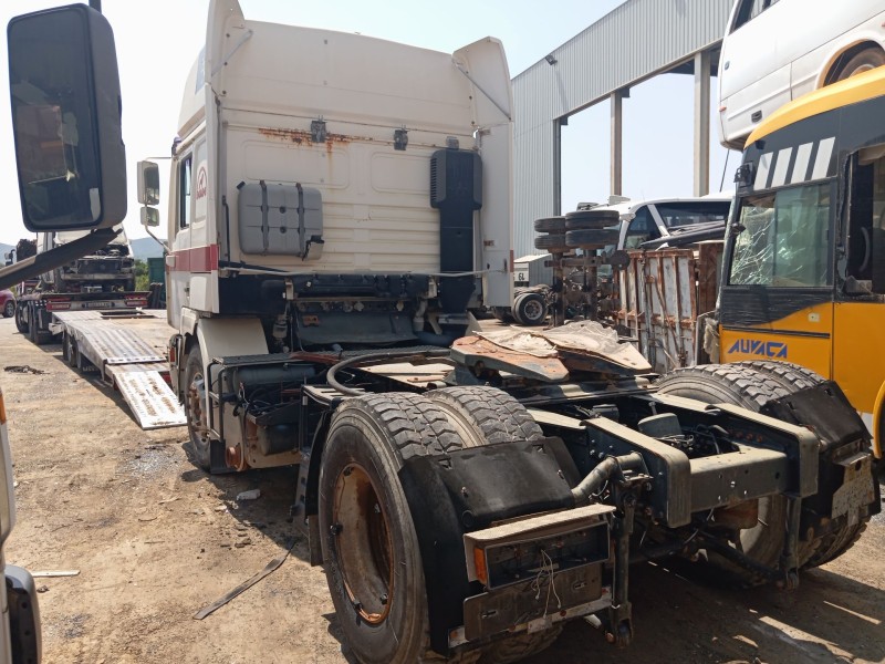 man f 2000 19.xxx del año 2000