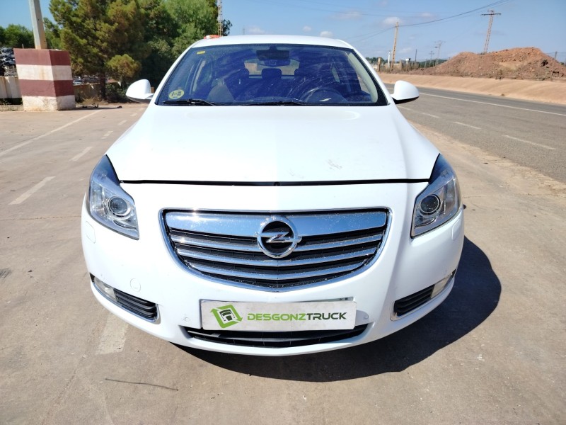 opel insignia a sedán (g09) del año 2011