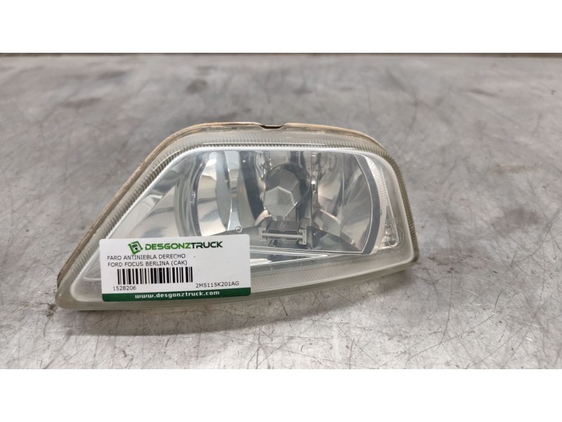 Recambio de faro antiniebla derecho para ford focus berlina (cak) ambiente referencia OEM IAM 2M5115K201AG  