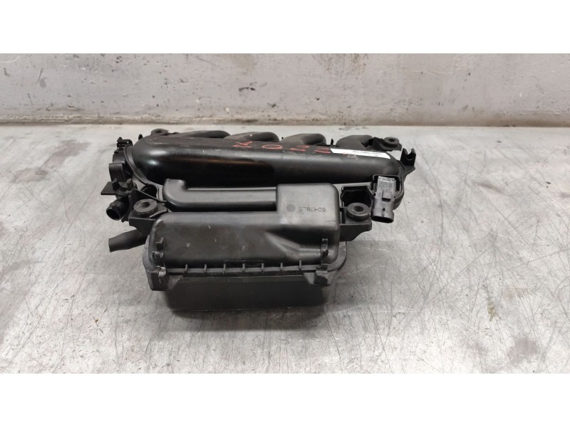Recambio de colector admision para renault megane ii berlina 5p authentique referencia OEM IAM 8200275053  