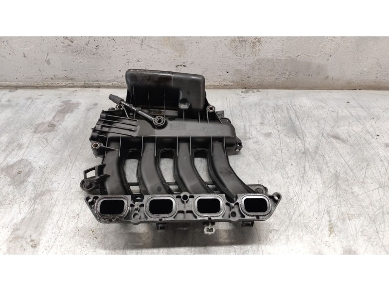 Recambio de colector admision para renault megane ii berlina 5p authentique referencia OEM IAM 8200275053  