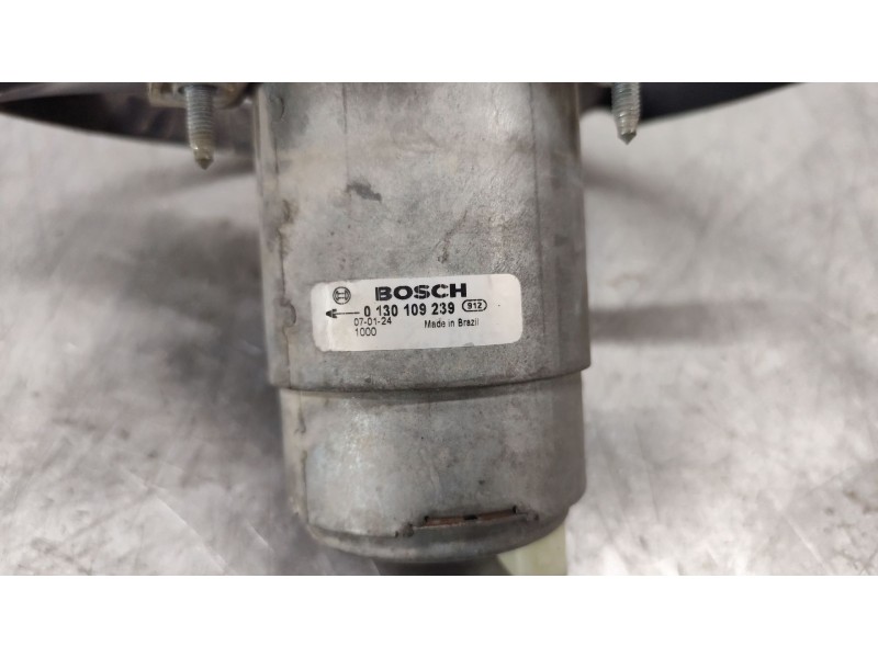 Recambio de electroventilador para volkswagen golf iii (1h1) 1.6 referencia OEM IAM 0130109239  3PINES