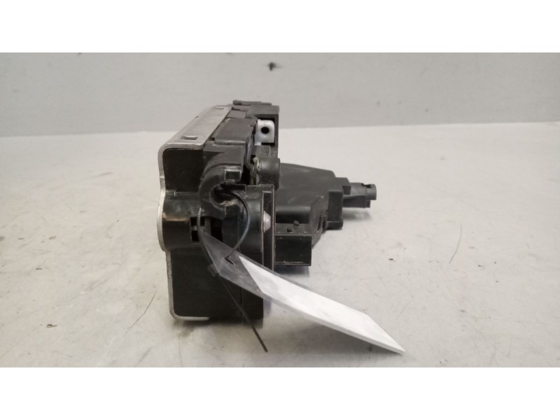 Recambio de cerradura puerta delantera derecha para volvo fh xxx 12.8 diesel referencia OEM IAM   