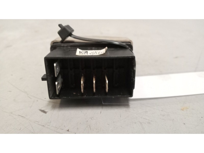 Recambio de mando cambio automatico para iveco stralis (as) 12.9 diesel referencia OEM IAM 504107501  