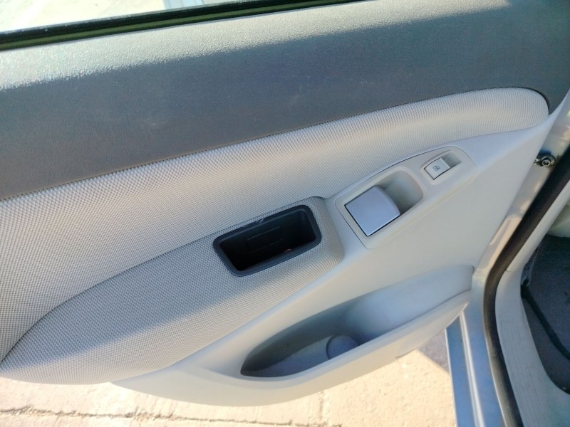 fiat idea (350_) del año 2004