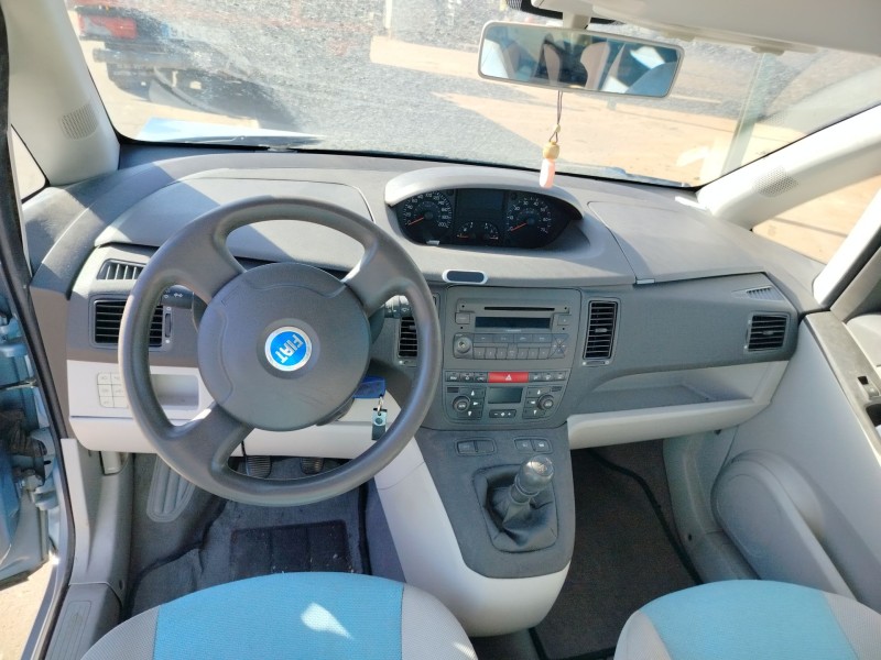 fiat idea (350_) del año 2004