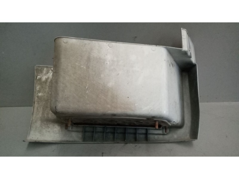 Recambio de peldaño izquierdo para man tg - a 18.xxx 12.4 diesel referencia OEM IAM 81615100861  