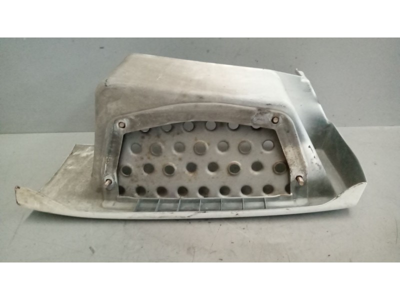 Recambio de peldaño izquierdo para man tg - a 18.xxx 12.4 diesel referencia OEM IAM 81615100861  