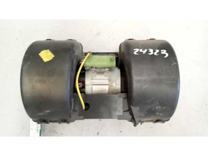 Recambio de motor calefaccion para renault magnum ab 2005 12.8 diesel referencia OEM IAM   