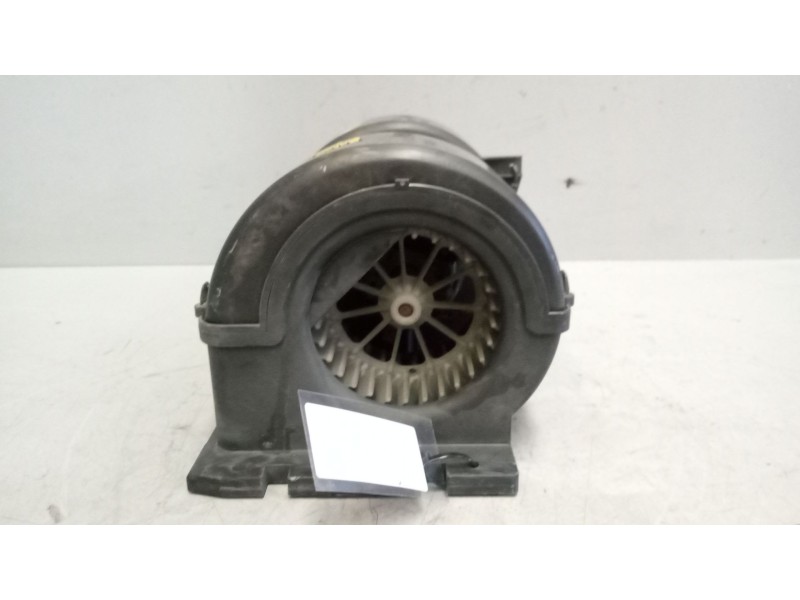 Recambio de motor calefaccion para renault magnum ab 2005 12.8 diesel referencia OEM IAM   