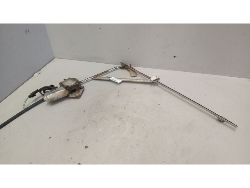 Recambio de elevalunas delantero derecho para iveco stralis (as) 12.9 diesel referencia OEM IAM   