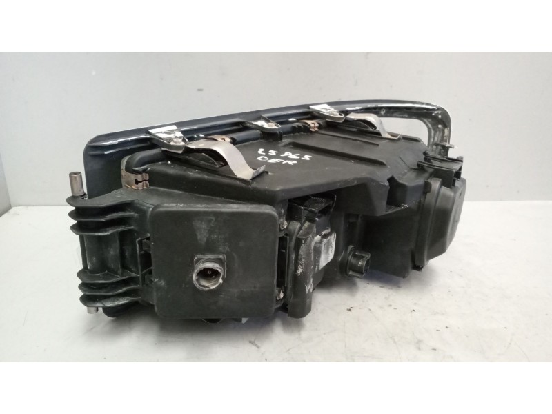 Recambio de faro derecho para man f 2000 19.xxx fsa 19.464 fls gran espacio referencia OEM IAM   