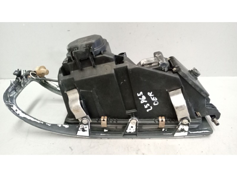 Recambio de faro derecho para man f 2000 19.xxx fsa 19.464 fls gran espacio referencia OEM IAM   