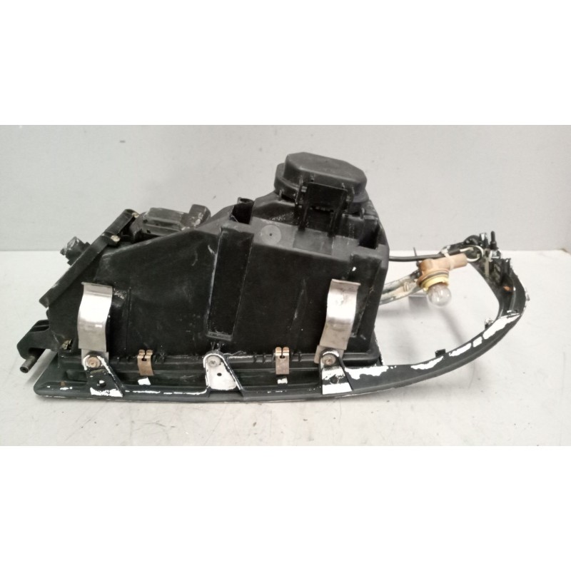 Recambio de faro izquierdo para man f 2000 19.xxx fsa 19.464 fls gran espacio referencia OEM IAM   