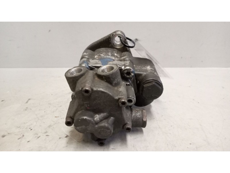 Recambio de bomba servodireccion para daf serie xf105.xxx fsa 4x2 space-cab referencia OEM IAM   