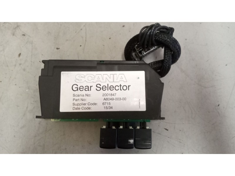 Recambio de mando cambio automatico para scania magnus referencia OEM IAM 2001847  
