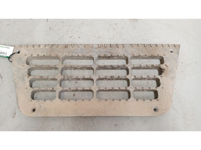 Recambio de huella peldaño para daf serie xf105.xxx 12.9 diesel referencia OEM IAM 673144  