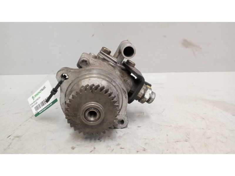 Recambio de bomba servodireccion para nissan atleon 35.15 referencia OEM IAM   