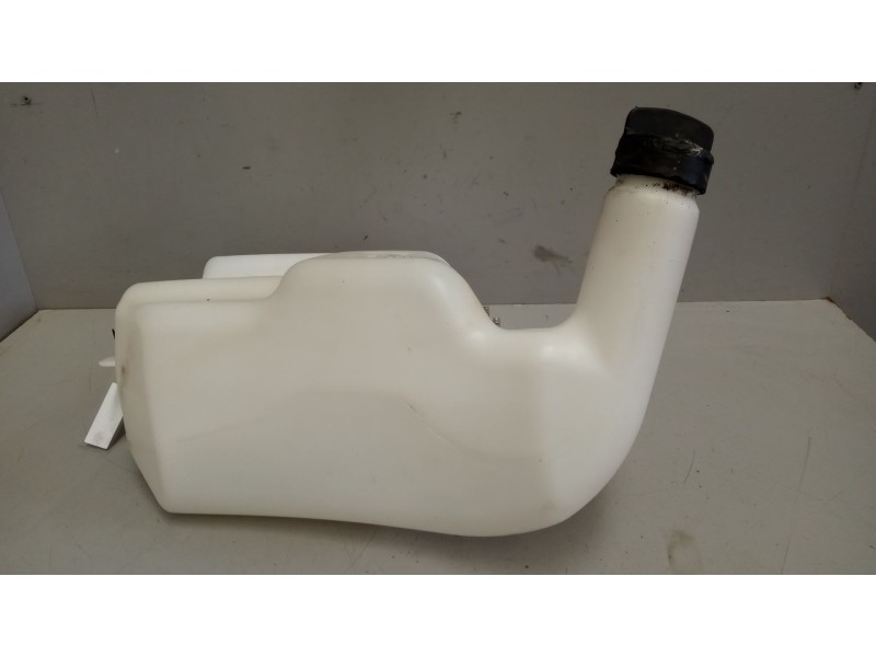 Recambio de deposito limpia para daf serie xf105.xxx 12.9 diesel referencia OEM IAM 1664401  