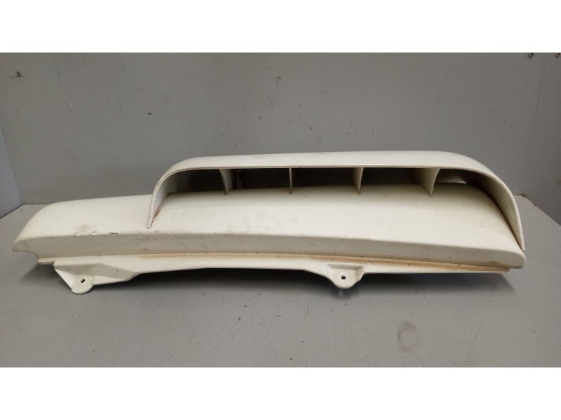 Recambio de deflector izquierdo para daf serie xf105.xxx 12.9 diesel referencia OEM IAM 1400009  